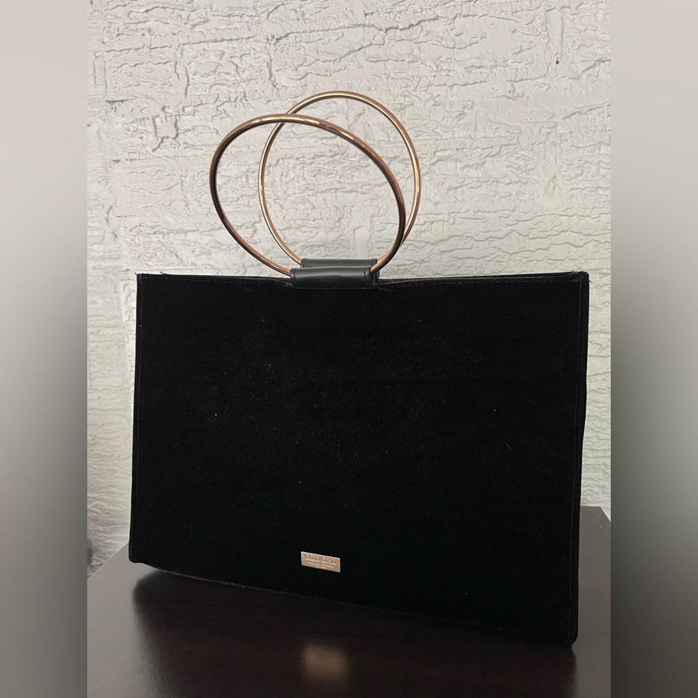 Carolina Herrera New York Good Girl Bag